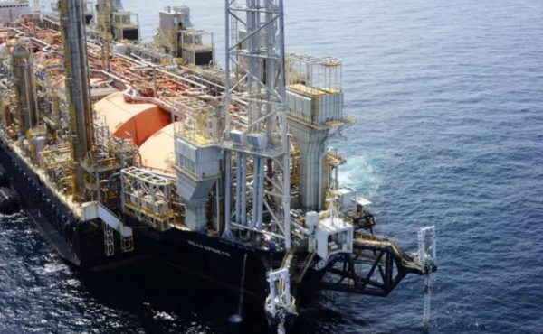 Argentina LNG: adjudican una licitación para diseñar y construir una mega planta de separación de gas natural en Vaca Muerta