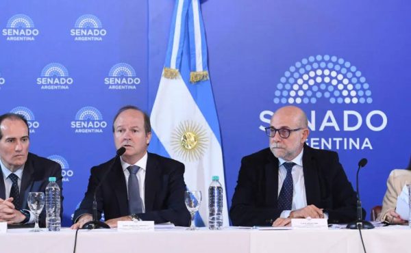 Biocombustibles: Bullrich impulsa más cortes y abre disputa entre pymes y exportadoras