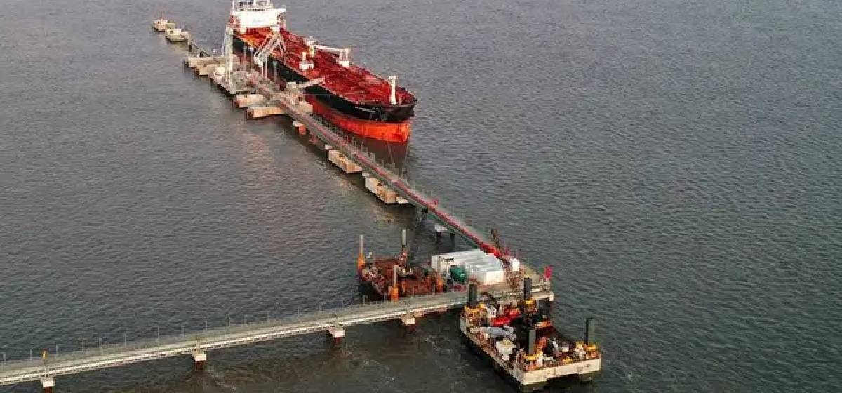 El petróleo es el principal producto de exportación del país y en mayo aportó u$s1500 millones