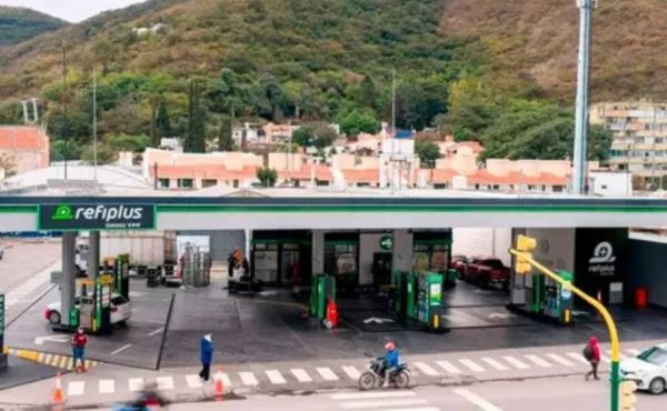 YPF inauguró en Salta su primera estación de servicio low cost