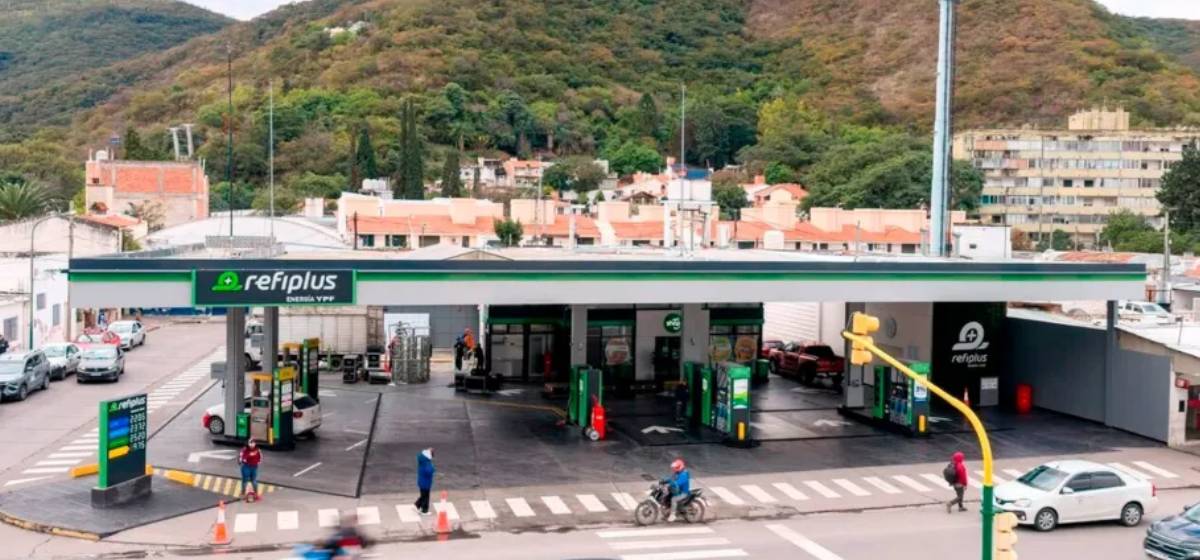 YPF lanza Refiplus: estaciones de servicio más rápidas y eficientes