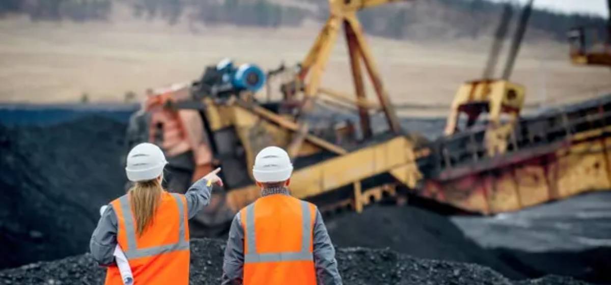 Minería proyecta generar cuatro veces más empleo que la industria automotriz