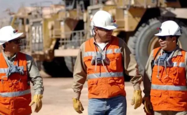 Sube el empleo minero en Argentina pero cae la cantidad de empresas