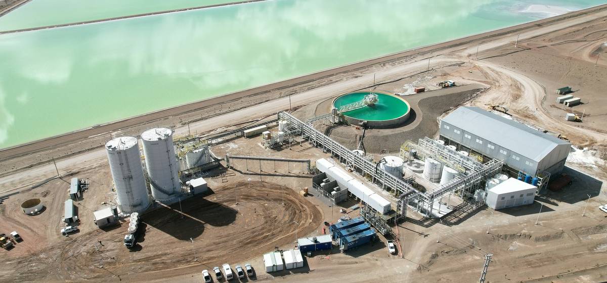 China avanza en litio argentino y asegura tercer proyecto con mayores productoras para consolidar presencia global