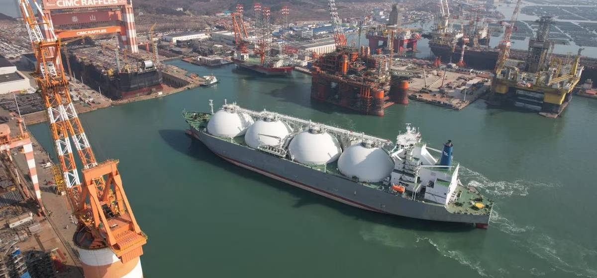 Cuatro bancos internacionales cierran crédito para proyecto de GNL que desbloqueará exportaciones por USD 7.000 millones