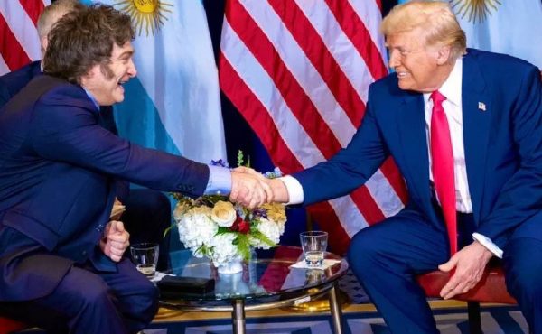 Gobierno gestiona que Estados Unidos investigue penalmente a la familia Eskenazi por su vínculo con YPF