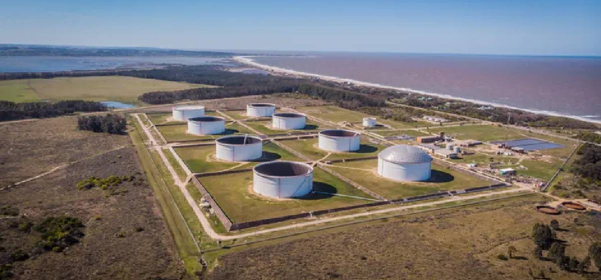 La maniobra de Uruguay multiplicará la venta de petróleo de Vaca Muerta y refuerza su proyección exportadora
