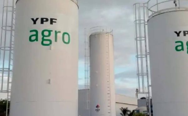 YPF no venderá su negocio de agro y busca convertirlo en una empresa independiente con foco en productores