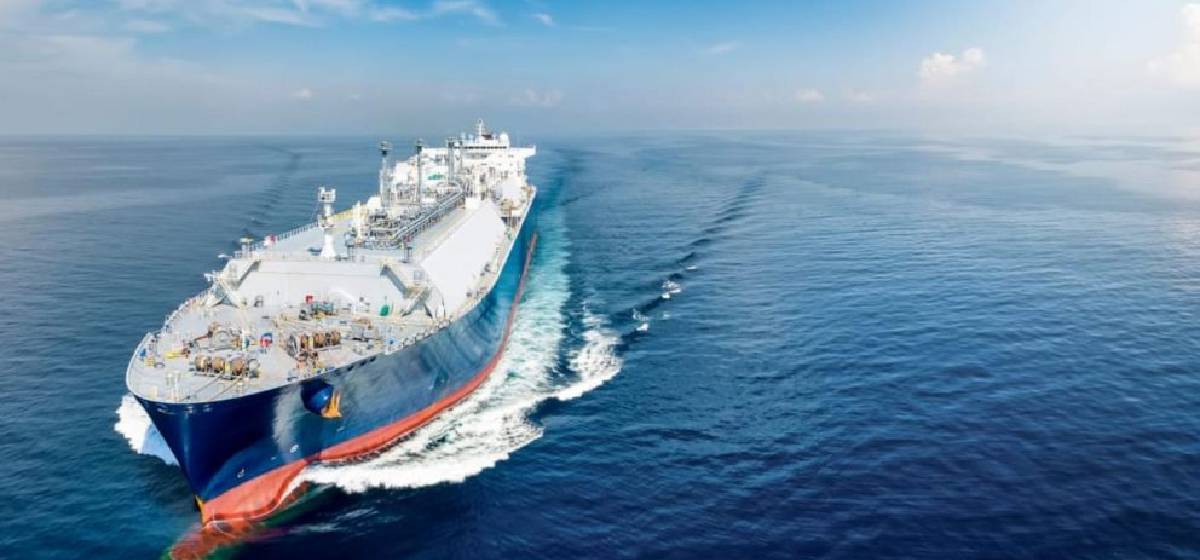 YPF presentó su proyecto de GNL por USD 51.000 millones para consolidar exportaciones y ampliar infraestructura energética